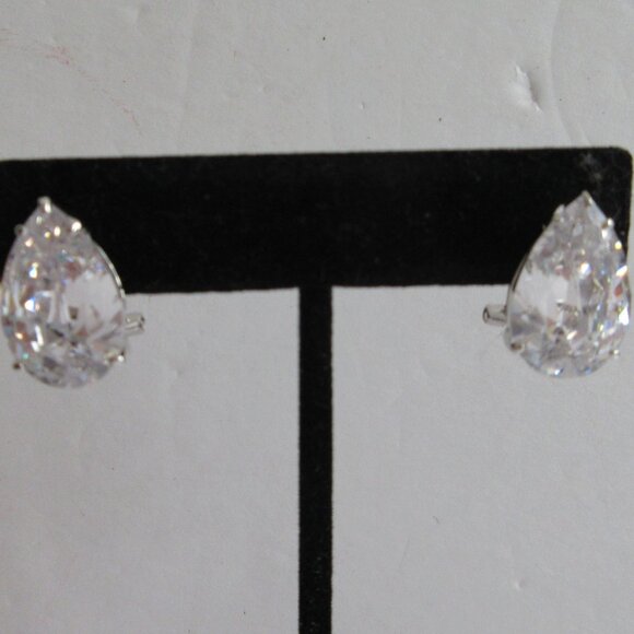 Pear Shape Faceted Crystal Rhinestone Stud Lever Back Earrings Silver Tone - Picture 3 of 11